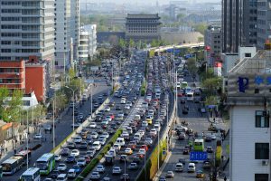 <p>Encouraging bicycles and&nbsp;investing in&nbsp;public transport are just some of the ways&nbsp;Chinese cities&nbsp;are trying to minimise car use&nbsp;(Image: Alamy)</p>