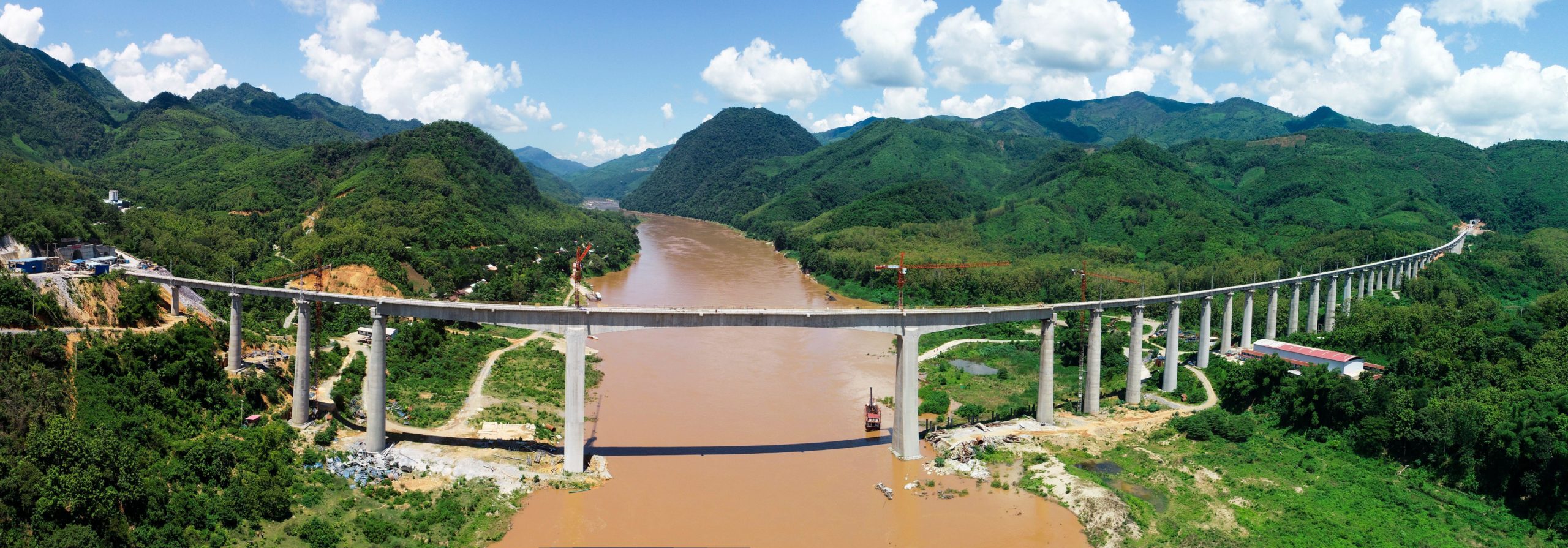 Китайско-Лаосская железная дорога
