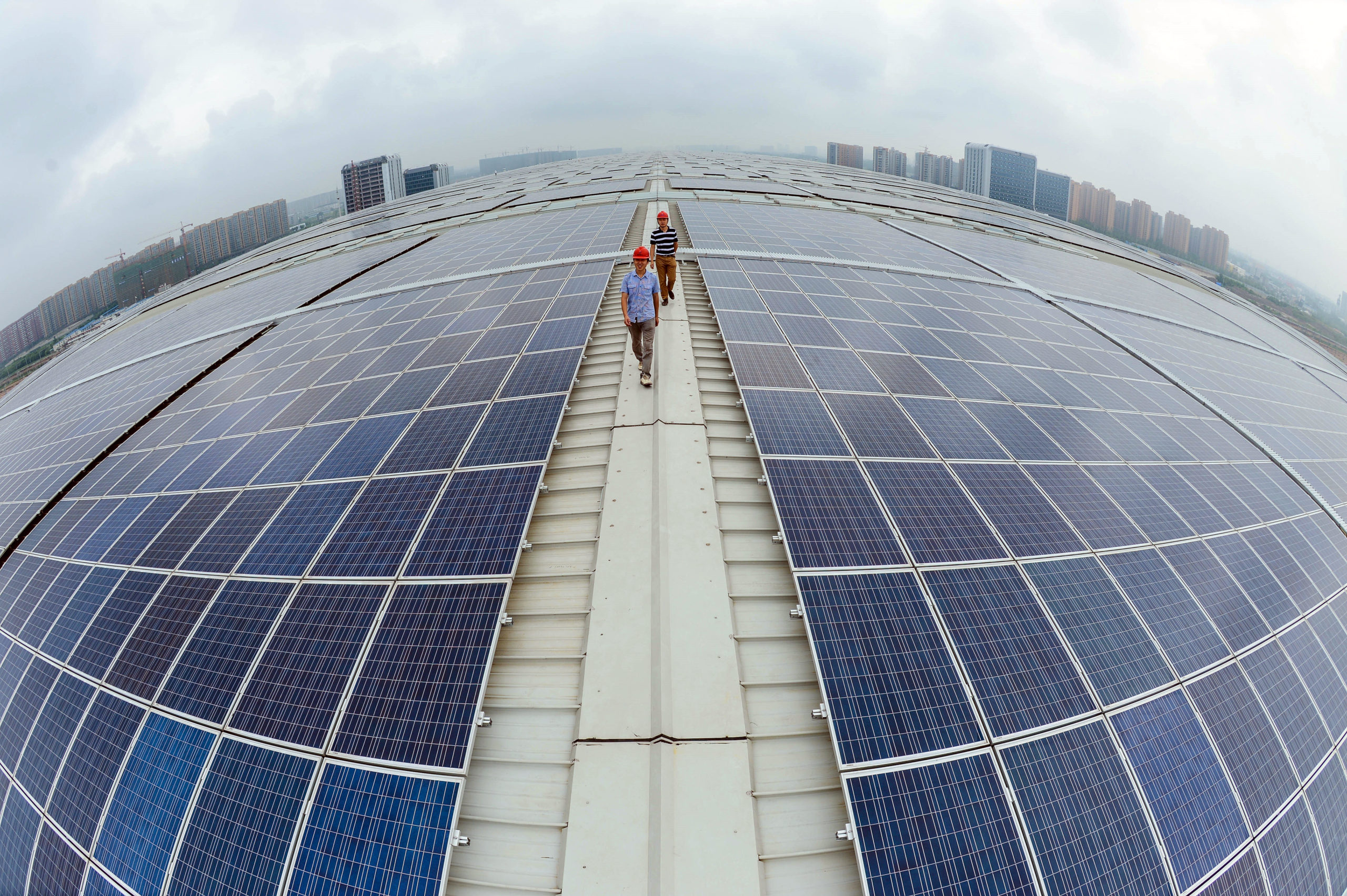 Photovoltaics atop a railway station in Hangzhou (Image: Alamy)