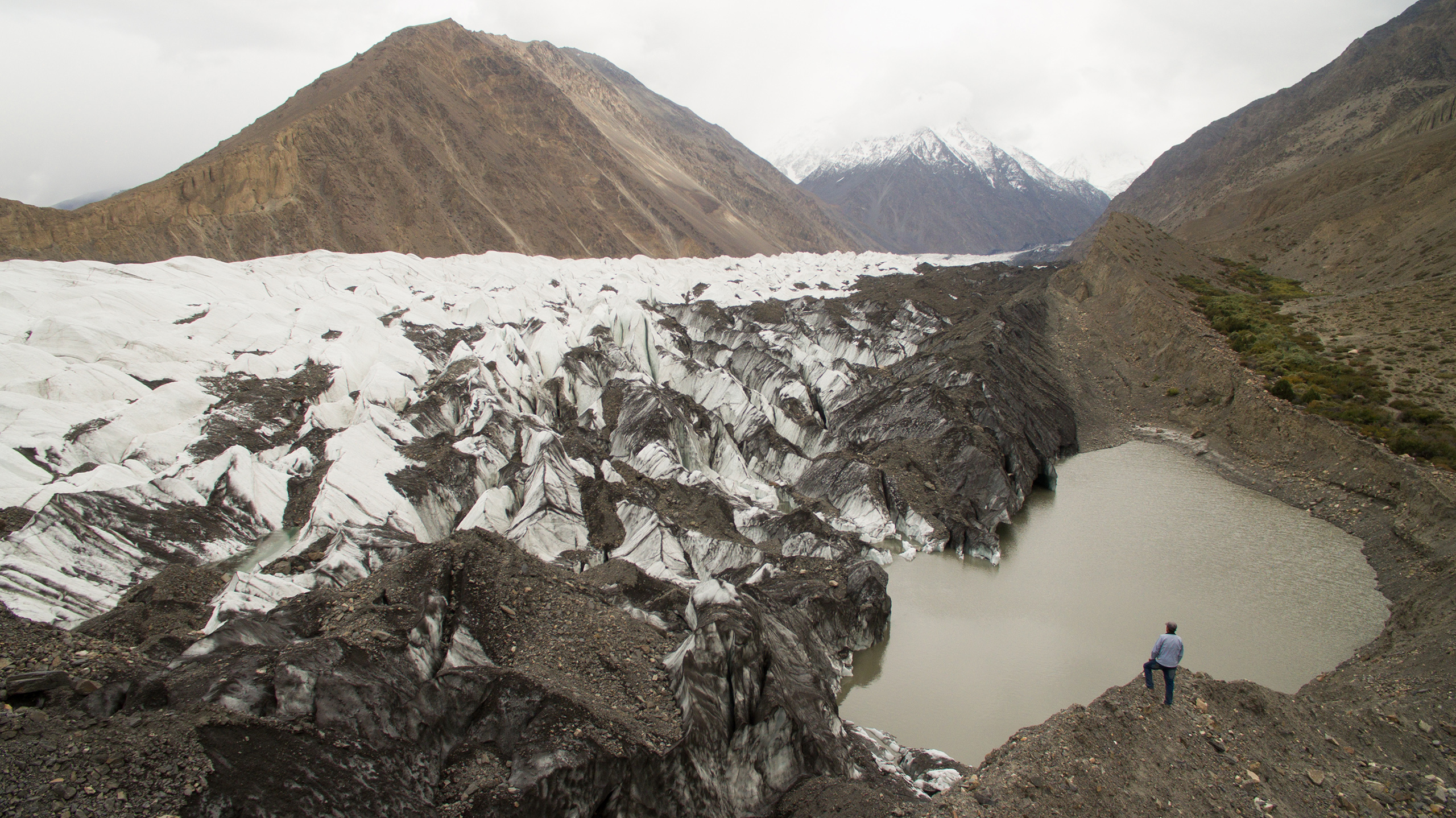 A glacier in the Shimshal valley