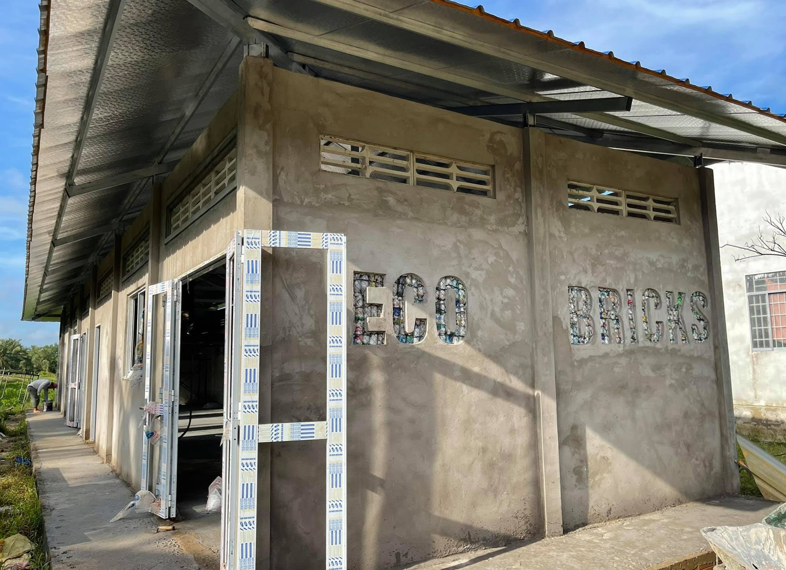 Over a tonne of plastic waste was collected to make the “bricks” used to build this vocational training school in Tra Vinh province (Image: Thay Minh Tri)