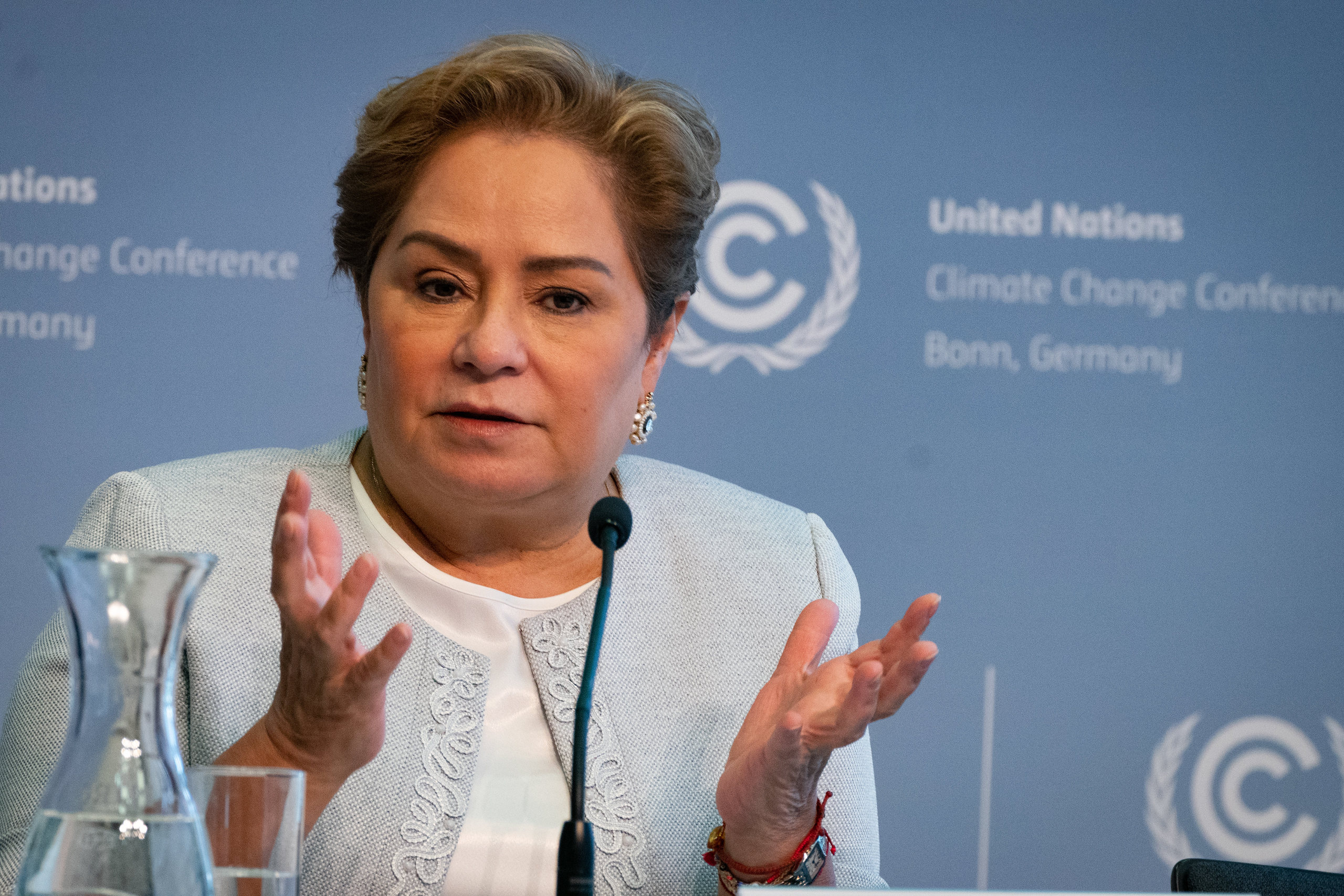 Patricia Espinosa briefs the press on Bonn clmate talks