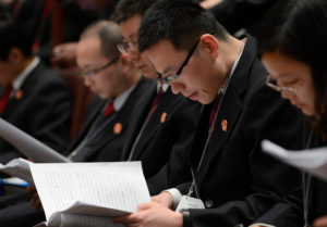 <p>最高人民法院的代表们在人民大会堂。图片来源：Qi Heng / Alamy</p>